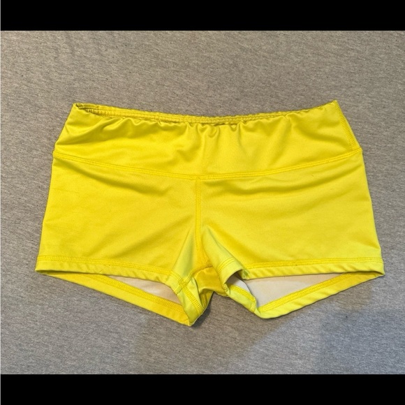 Fleo Neon Yellow - Picture 2 of 2